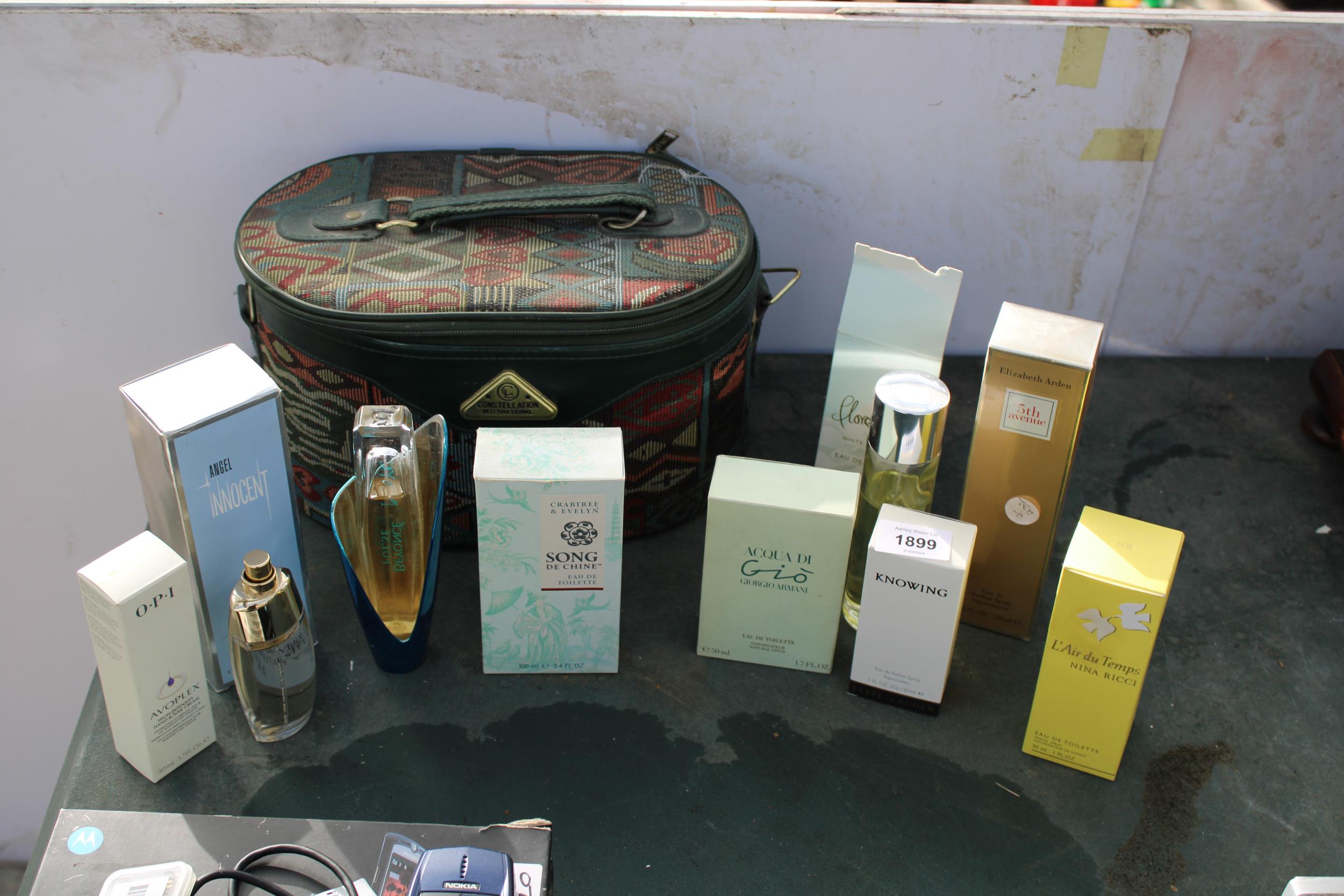 AN ASSORTMENT OF PERFUME TO INCLUDE ELIZABETH ARDEN AND VERY ESTEE ETC