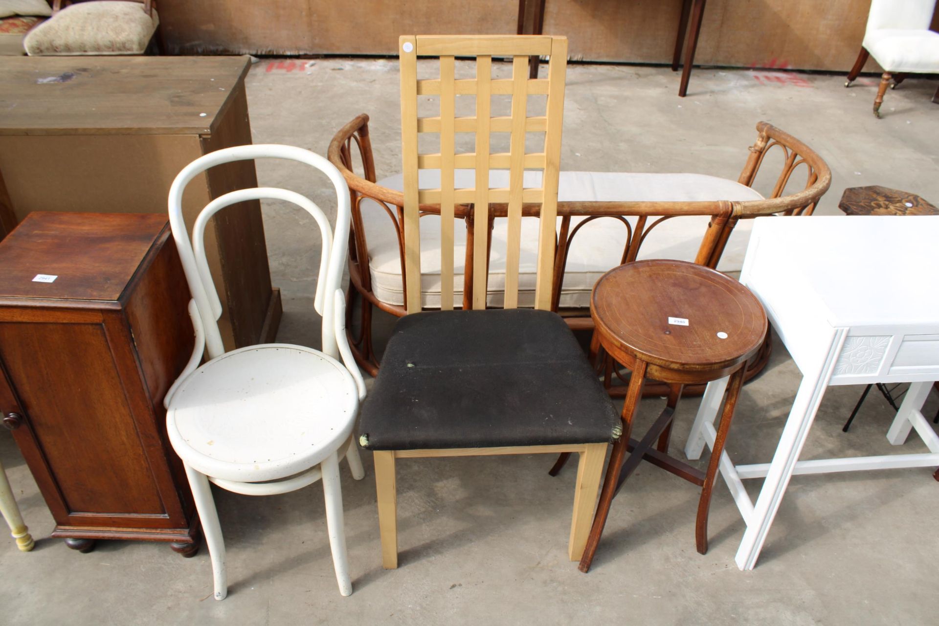 AN EDWARDIAN MAHOGNAY AND INLAID JARDINER STAND, BENTWOOD CHAIR AND A DINING CHAIR