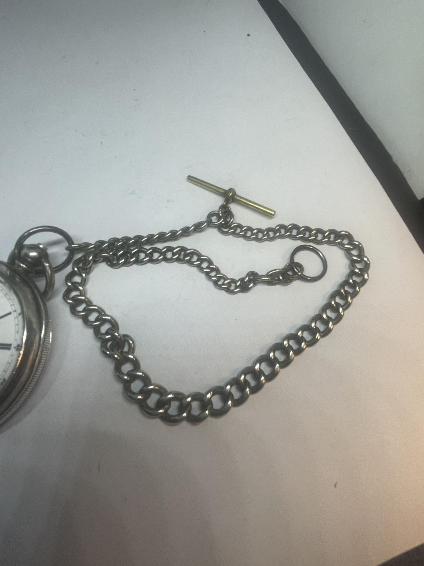 A MARKED 925 SILVER SWISS KAYS CHALLENGE POCKET WATCH WITH T BAR CHAIN VENDOR STATES WORKING BUT - Image 4 of 5