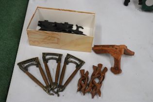 THREE VINTAGE SWIVEL HOOK WALL BRACKETS TOGETHER WITH A QUANTITY OF PLATE STANDS,