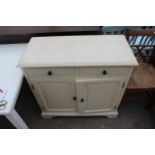 A MODERN WHITE PAINTED SIDEBOARD, 34" WIDE WITH TWO DRAWERS AND TWO CUPBOARDS