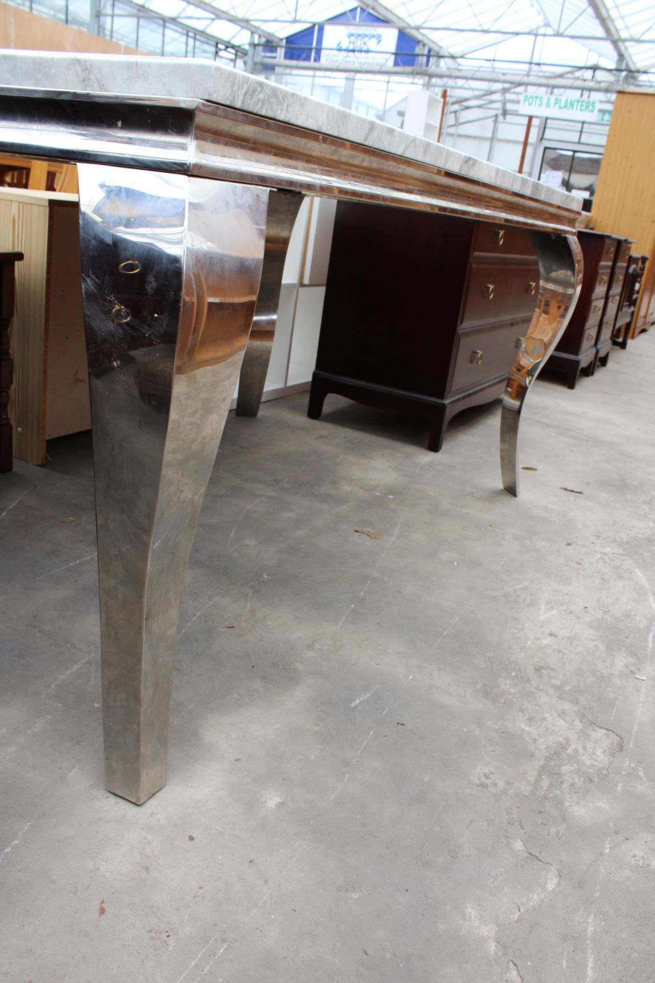 A MARBLE EFFECT DINING TABLE 59" X 36" ON POLISHED CHROME LEGS - Image 2 of 4
