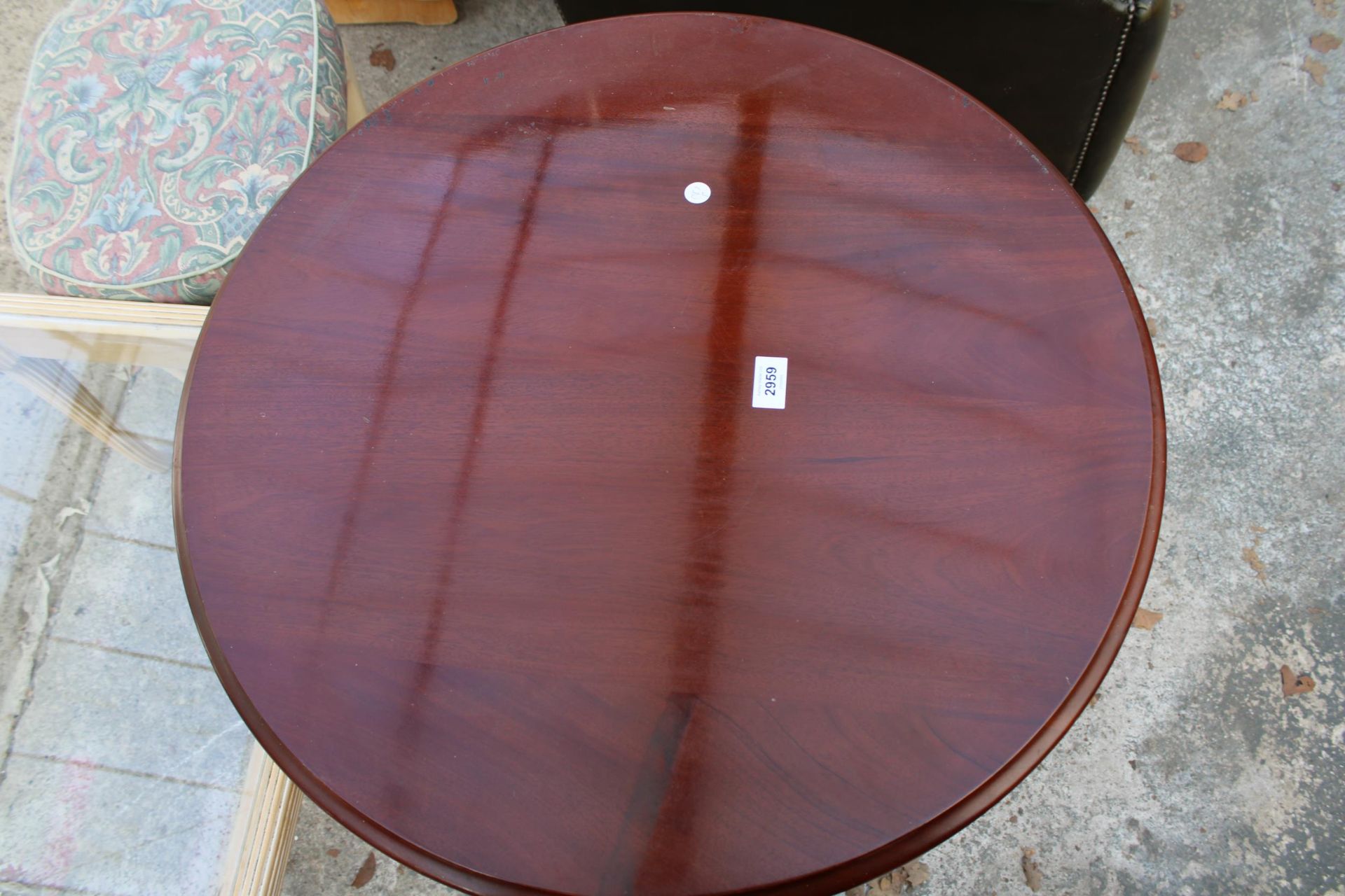 A 19TH CENTURY STYLE TILT TOP TRIPOD TABLE 27" DIAMETER - Image 2 of 2