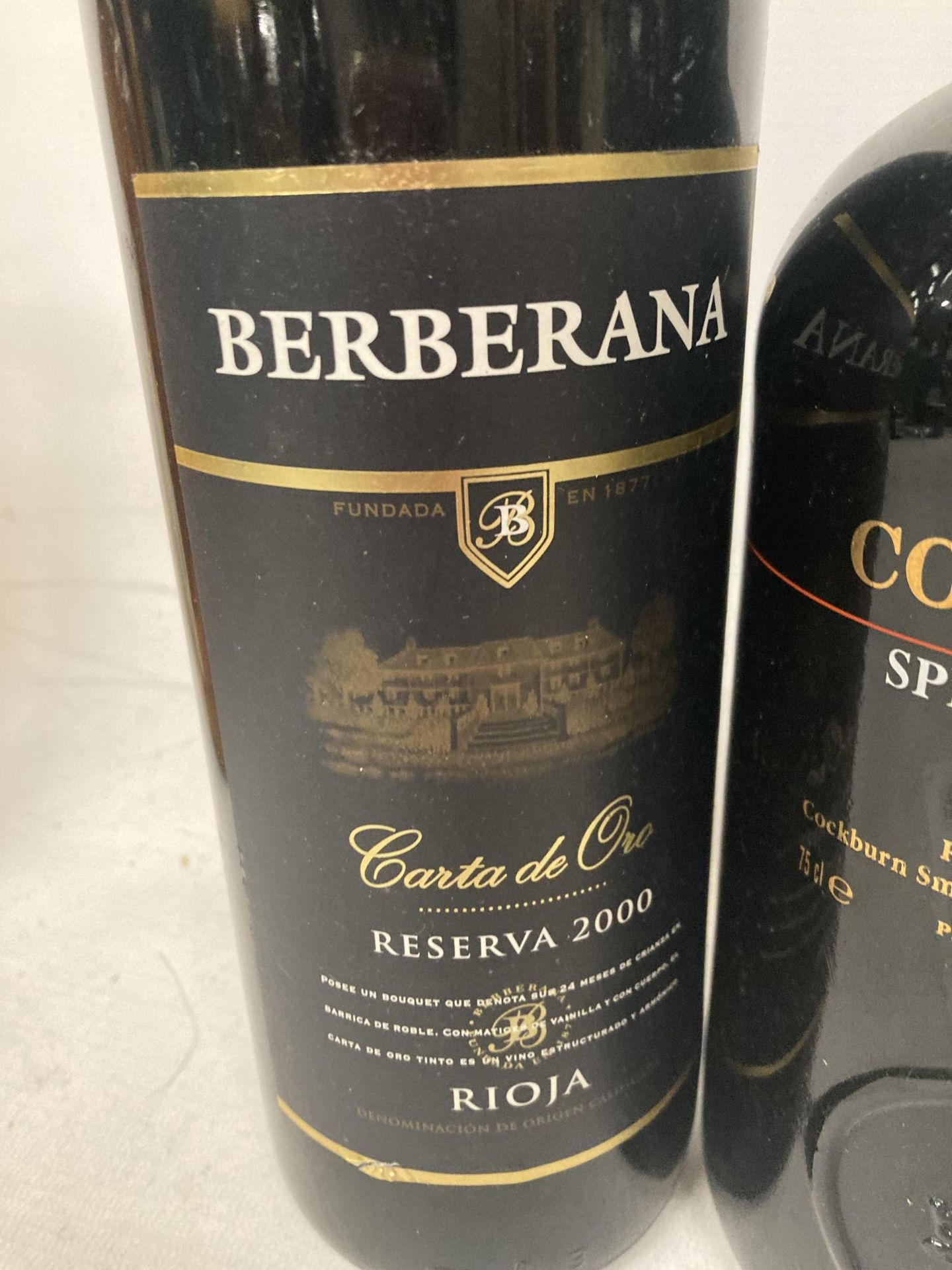 TWO BOTTLES TO INCLUDE A COCKBURNS SPECIAL RESERVE PORT AND A BERBERANA RESERVA 2000 RIOJA - Image 3 of 3