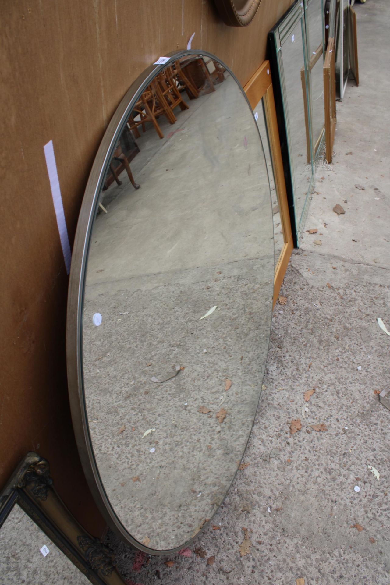 A MODERN METAL FRAMED WALL MIRROR 47" DIAMETER - Image 2 of 2