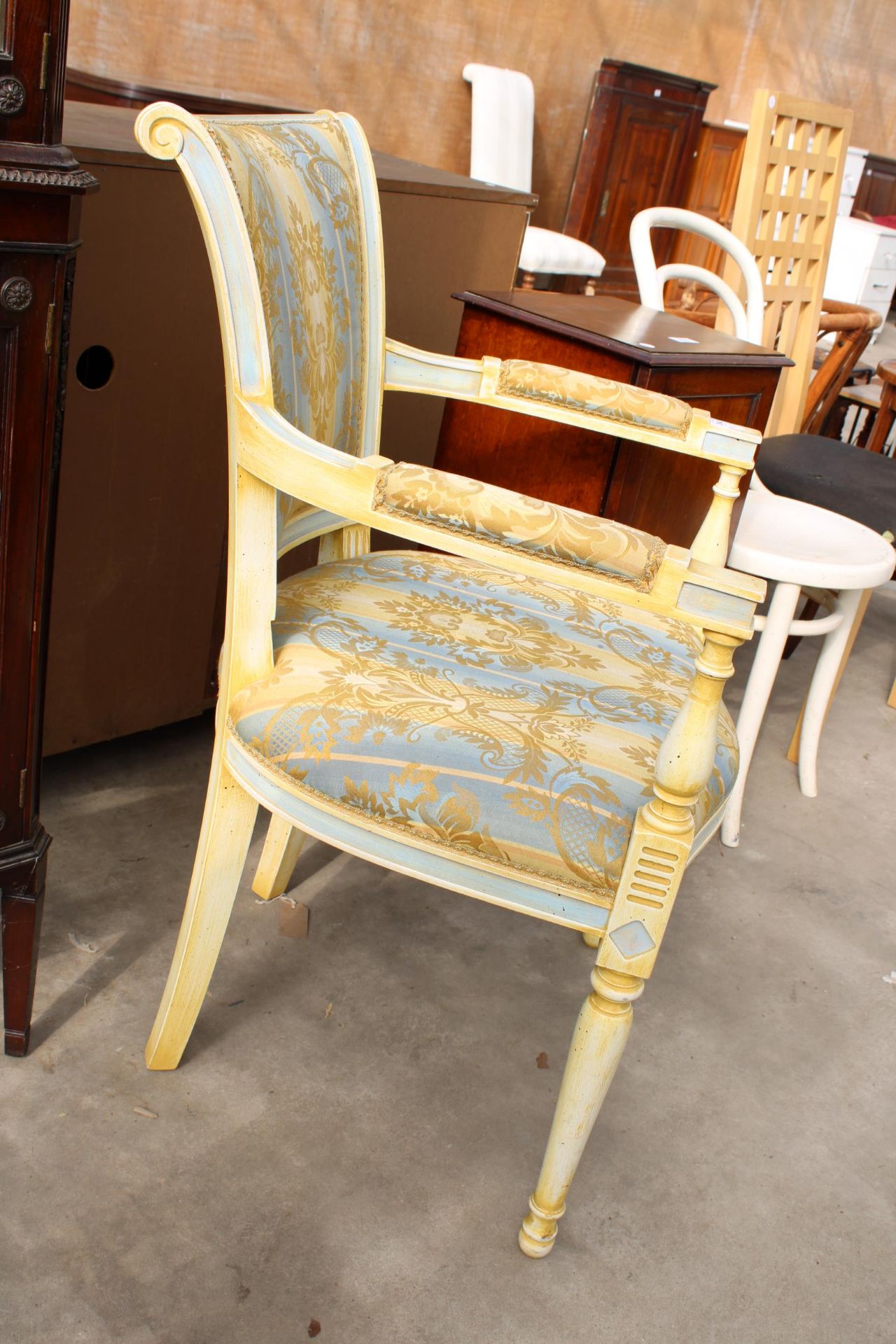 A CONTINETAL 19TH CENTURY STYLE OPEN ARMCHAIR WITH TURNED LEGS AND UPRIGHTS - Image 3 of 3