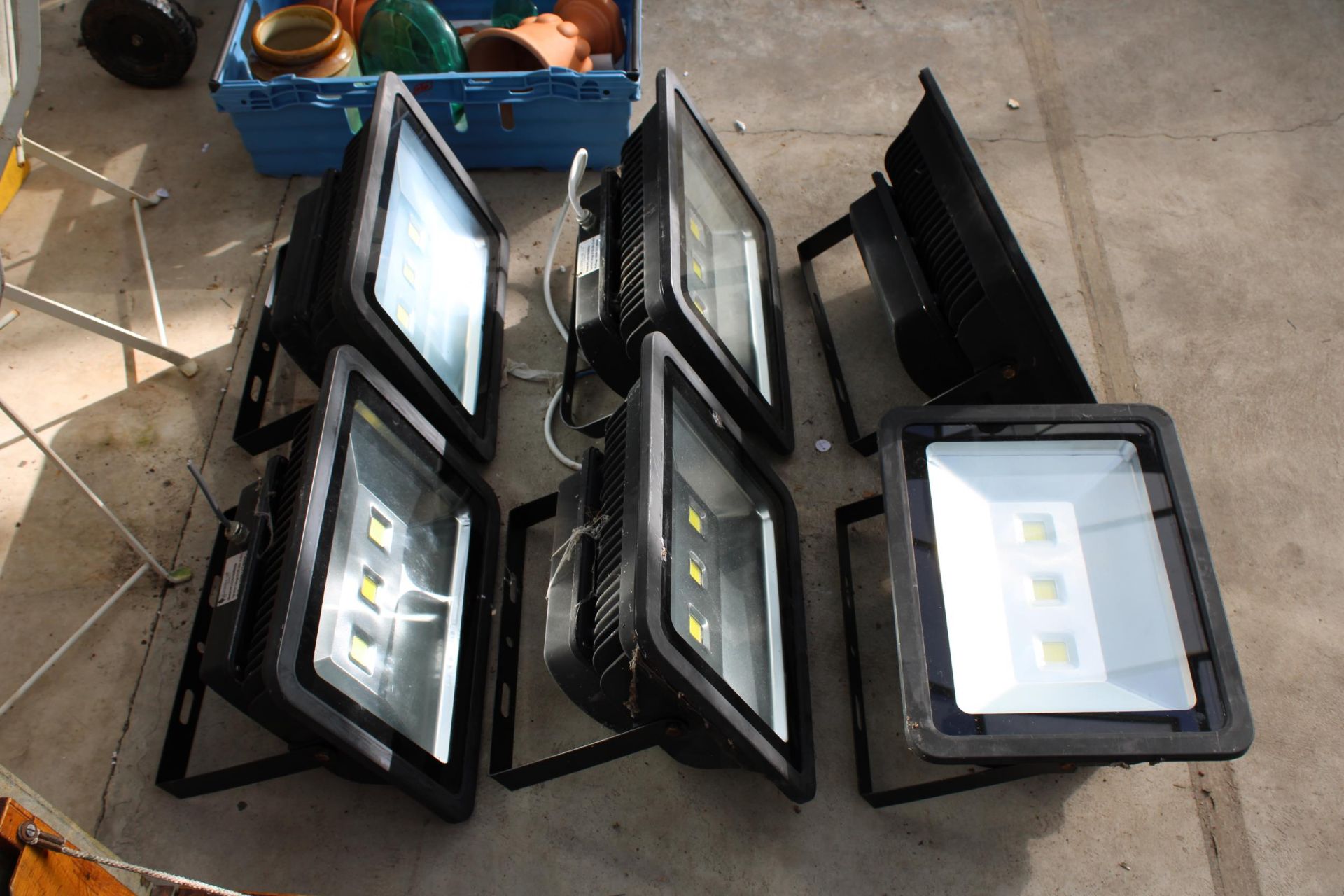 A SET OF SIX HEATHFIELD LED FLOOD LIGHTS BELIEVED IN WORKING ORDER BUT NO WARRANTY - Image 2 of 2