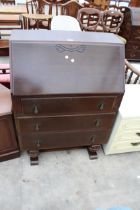 A MID 20TH CENTURY OAK BUREAU, 30" WIDE