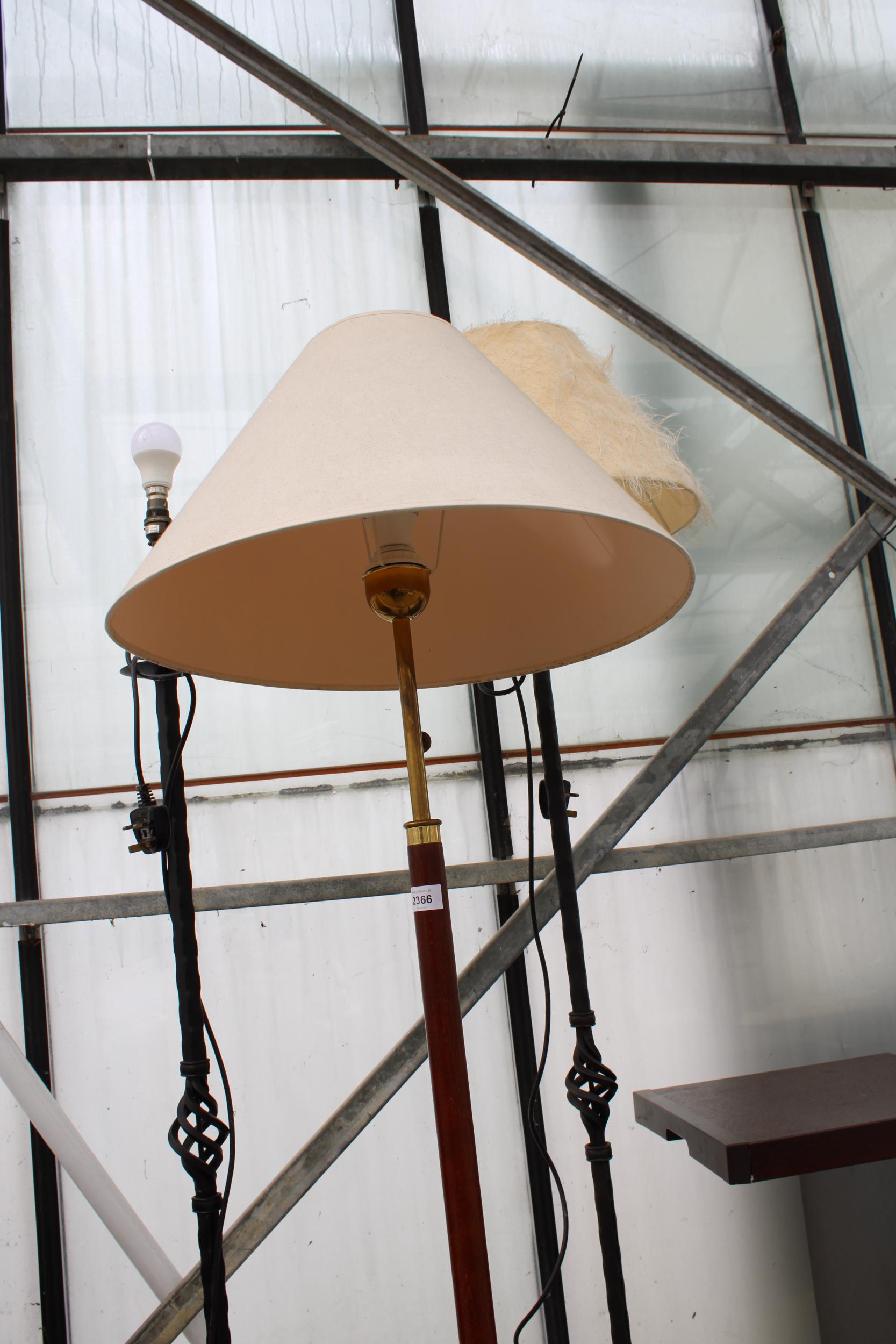 A COLLECTION OF LAMPS TO INCLUDE A WOODEN STANDARD LAMP WITH SHADE AND TWO FURTHER WROUGHT IRON - Image 2 of 3