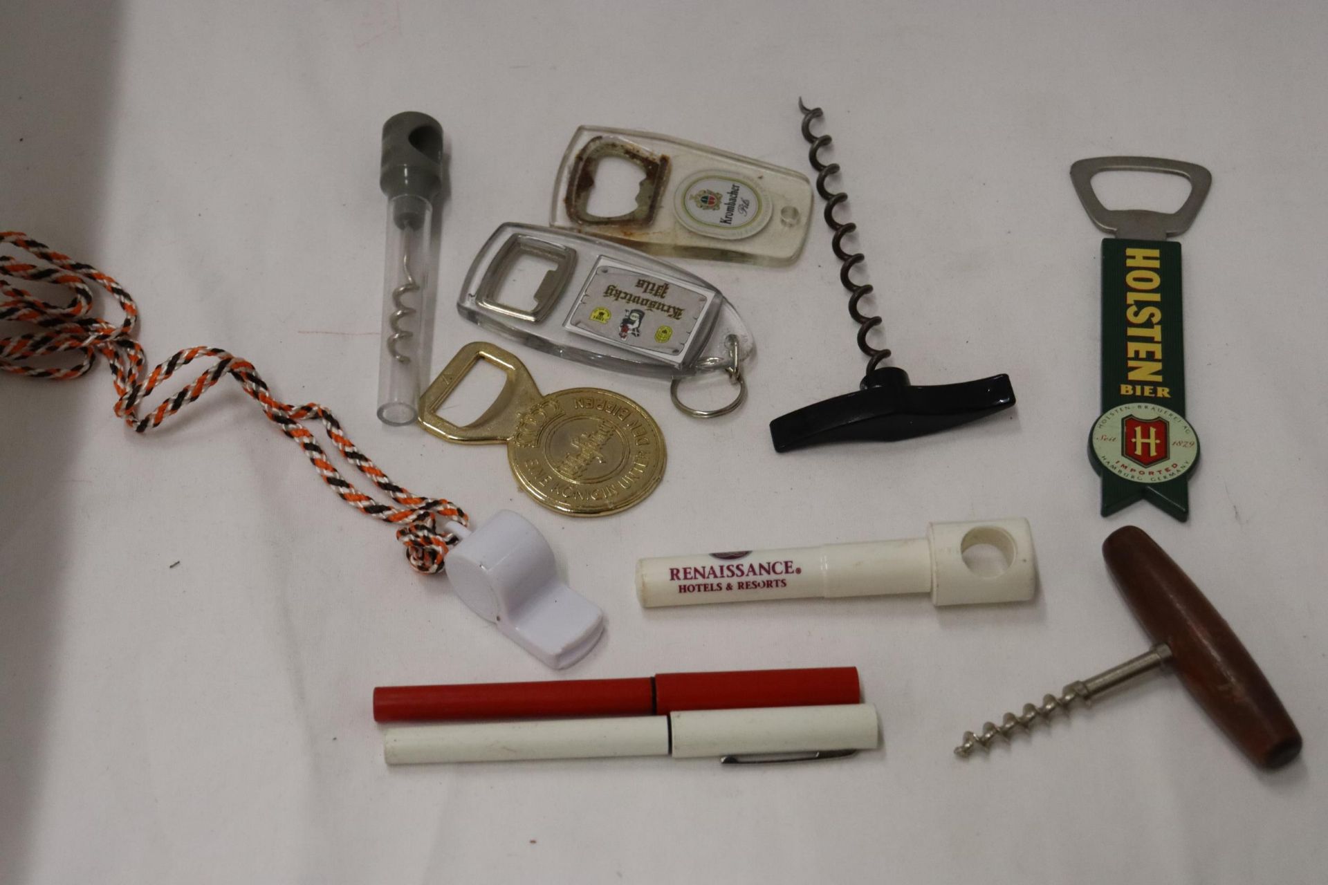 ELEVEN PIECES OF BREWERIANA TO INCLUDE CORKSCREWS, BOTTLE OPENERS, PENS AND A WHISTLE - Image 3 of 10