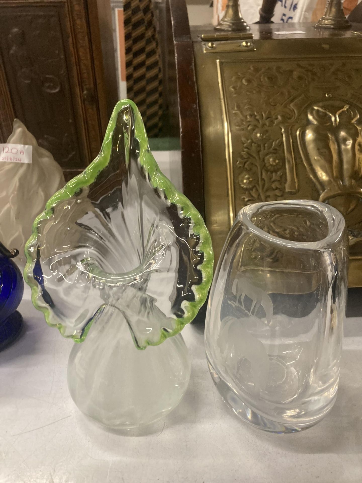 TWO GLASS VASES TO INCLUDE ONE WITH AN ENGRAVING OF HORSES PLUS AN ART GLASS VASE