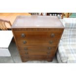 A MID 20TH CENTURY CHEST OF 5 DRAWERS 30" WIDE