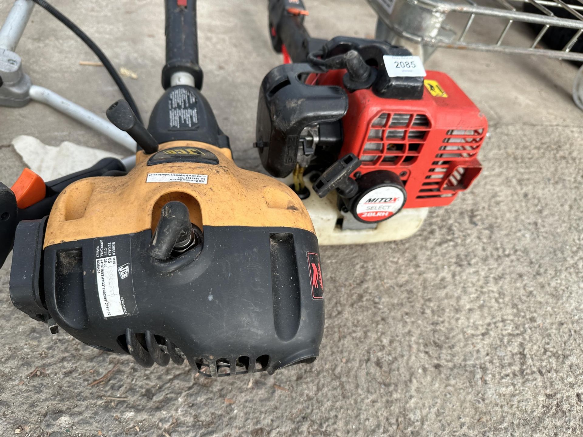 A JCB PETROL STRIMMER, A PARKSIDE STRIMMER BODY AND A MITO PETROL STRIMMER BODY - Image 2 of 3