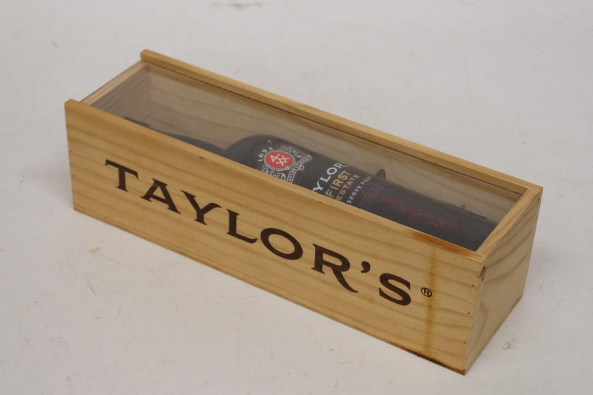 A BOTTLE OF TAYLORS 4XX FIRST ESTATE RESERVE PORT - Image 2 of 5