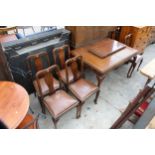 A MID 20TH CENTURY MAHOGANY EXTENDING DINING TABLE 48" X 34" (LEAF 15") AND SIX DINING CHAIRS ALL ON
