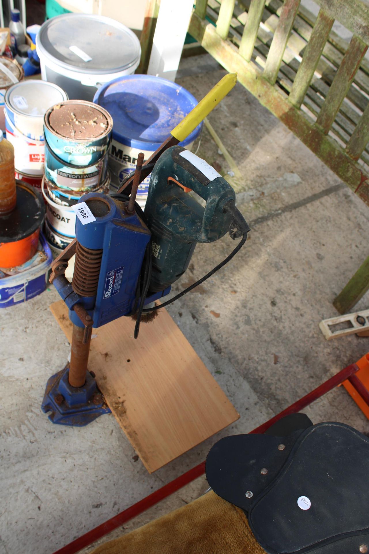 A RECORD DRILL STAND AND A BLACK AND DECKER DRILL - Image 2 of 2