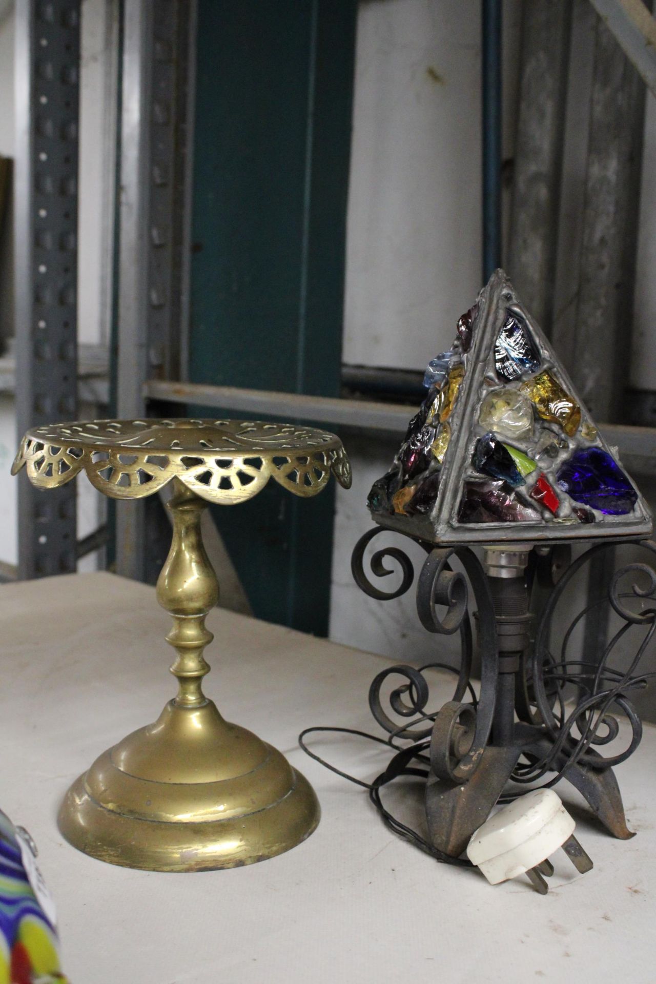 A VINTAGE ROCK GLASS PETER MARSH STYLE TABLE LAMP - Bild 6 aus 6