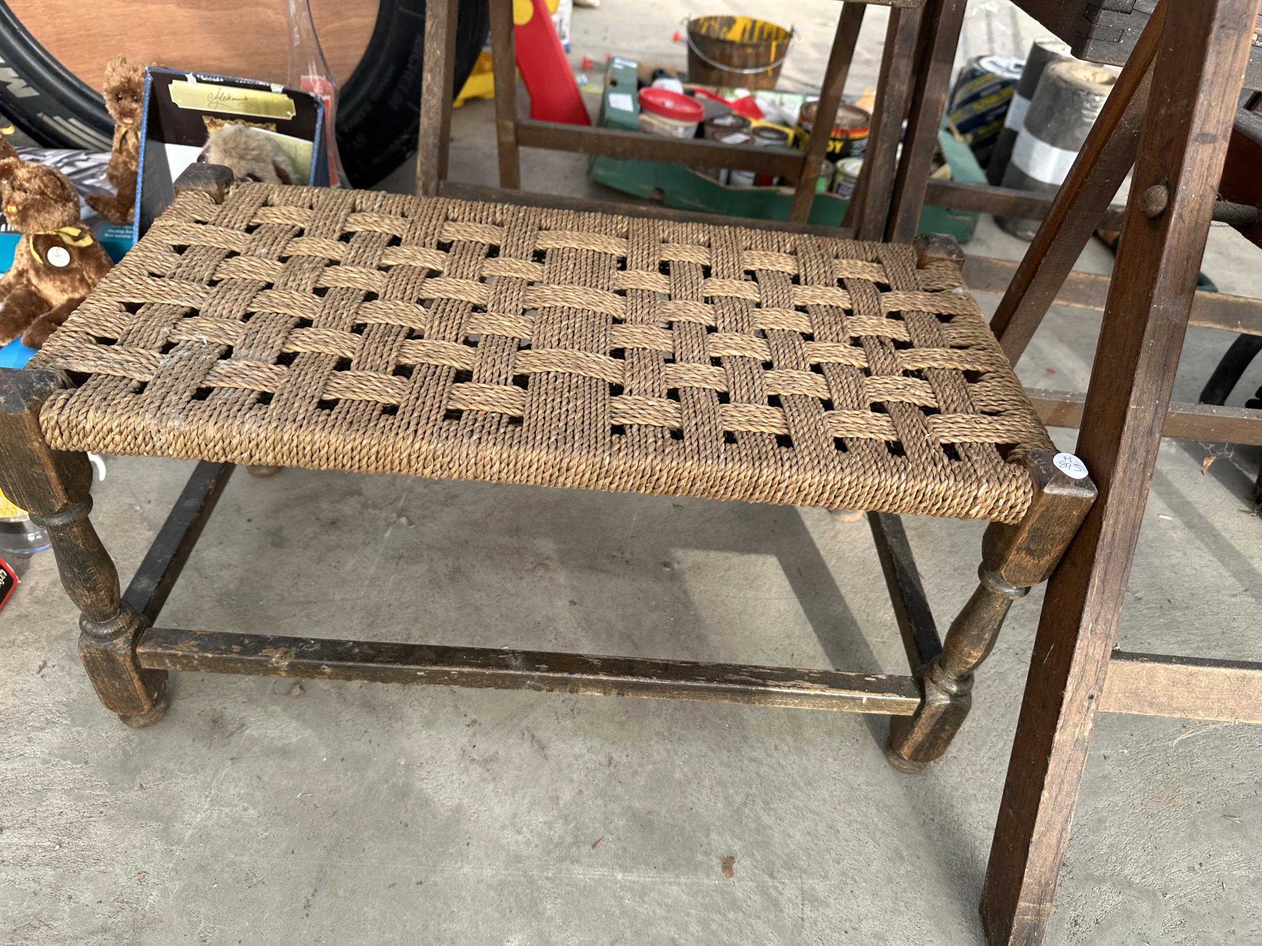 THREE WOODEN FOLDING CHAIRS AND A WOVEN TOP STOOL - Image 3 of 3