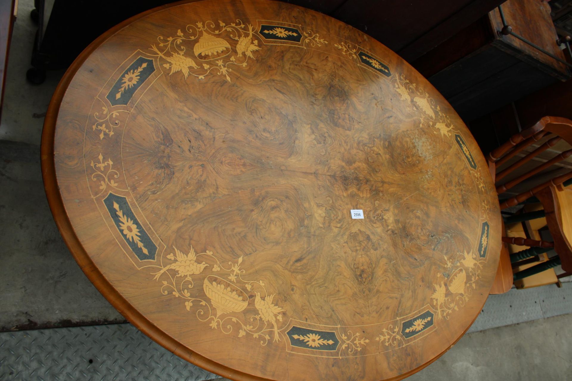 A VICTORIAN WALNUT AND INLAID OVAL TILT TOP LOO TABLE, 52" X 37" - Image 4 of 4