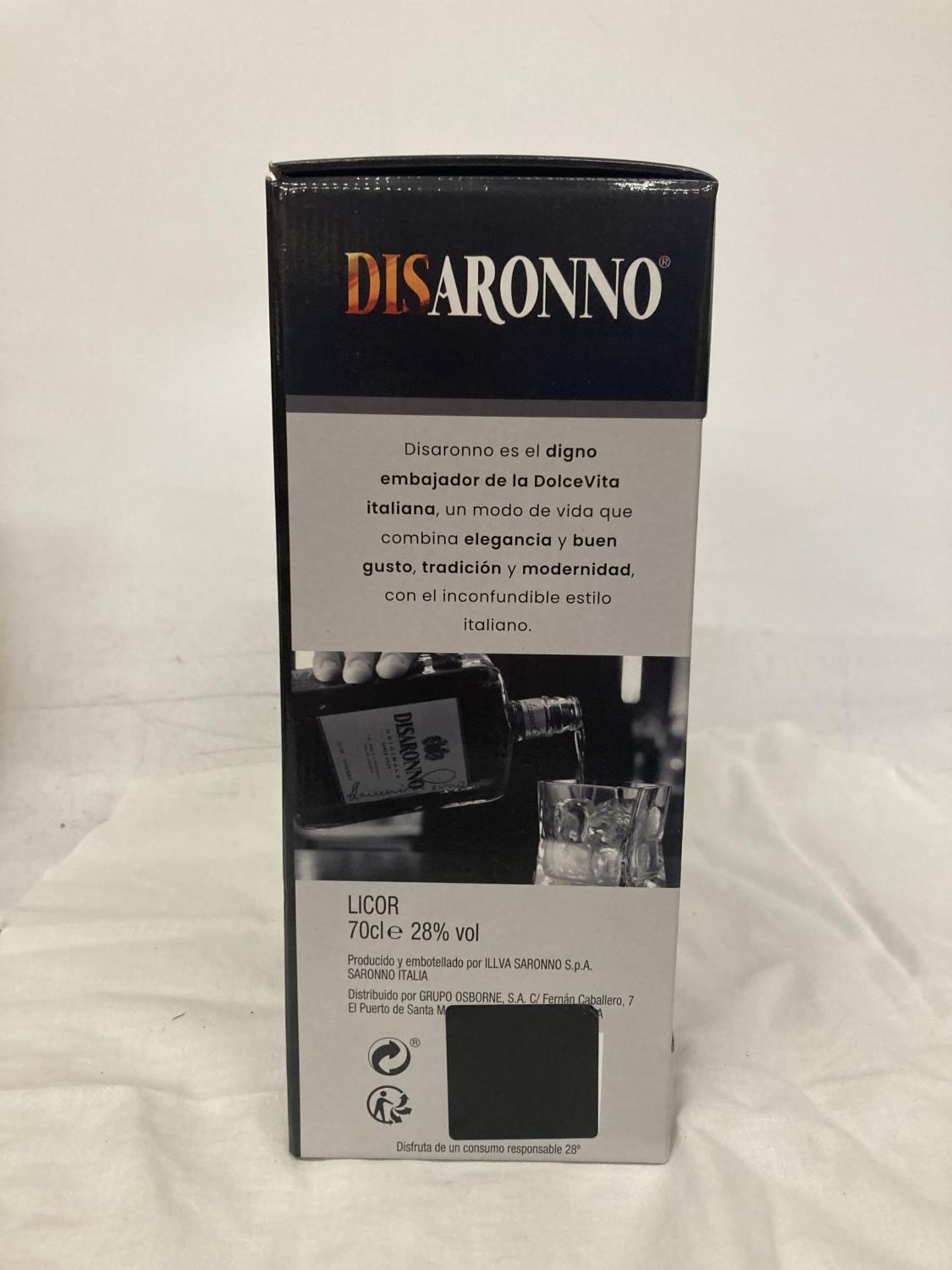 A BOXED DISARONNO GIFT SET WITH 700ML BOTTLE OF DISARONNO AND A BRANDED GLASS - Image 2 of 3
