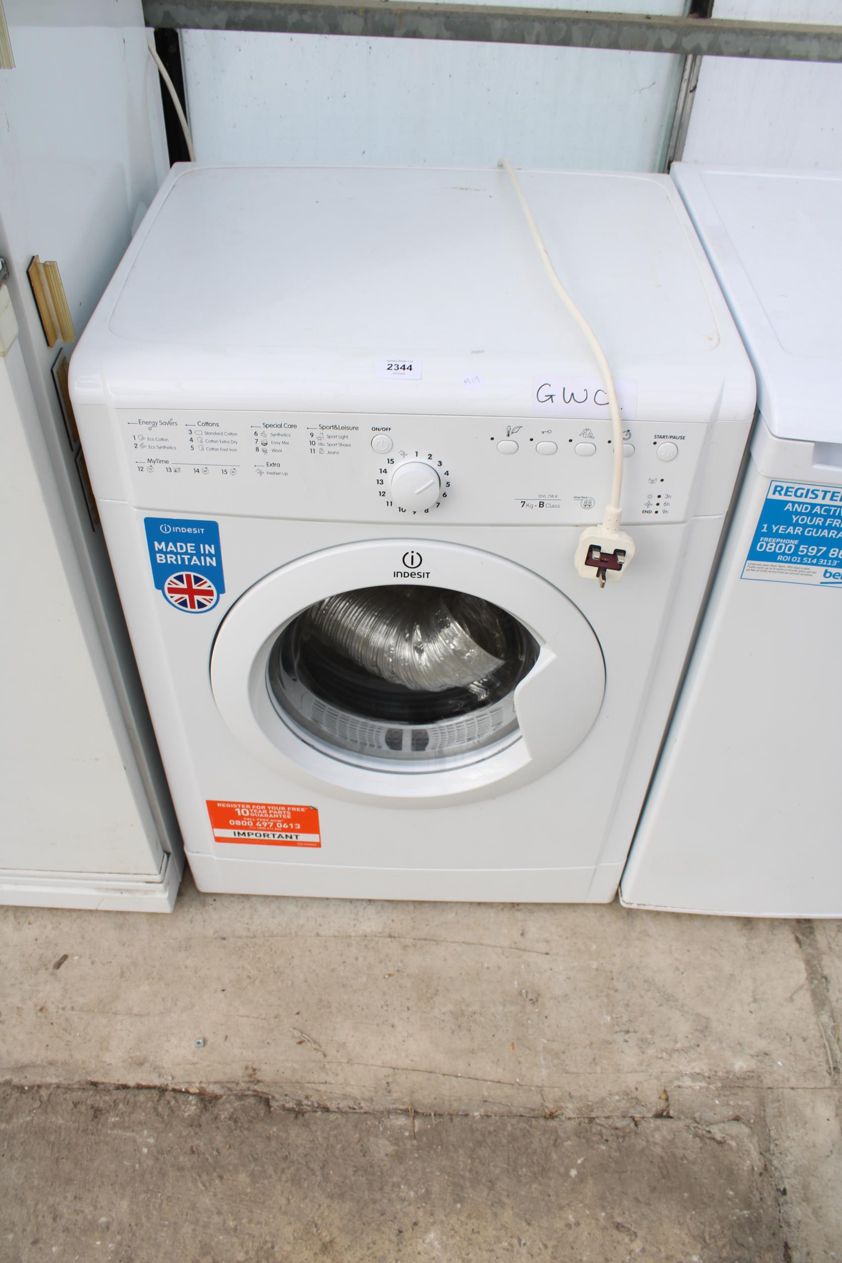 A WHITE INDESIT 7KG TUMBLE DRYER