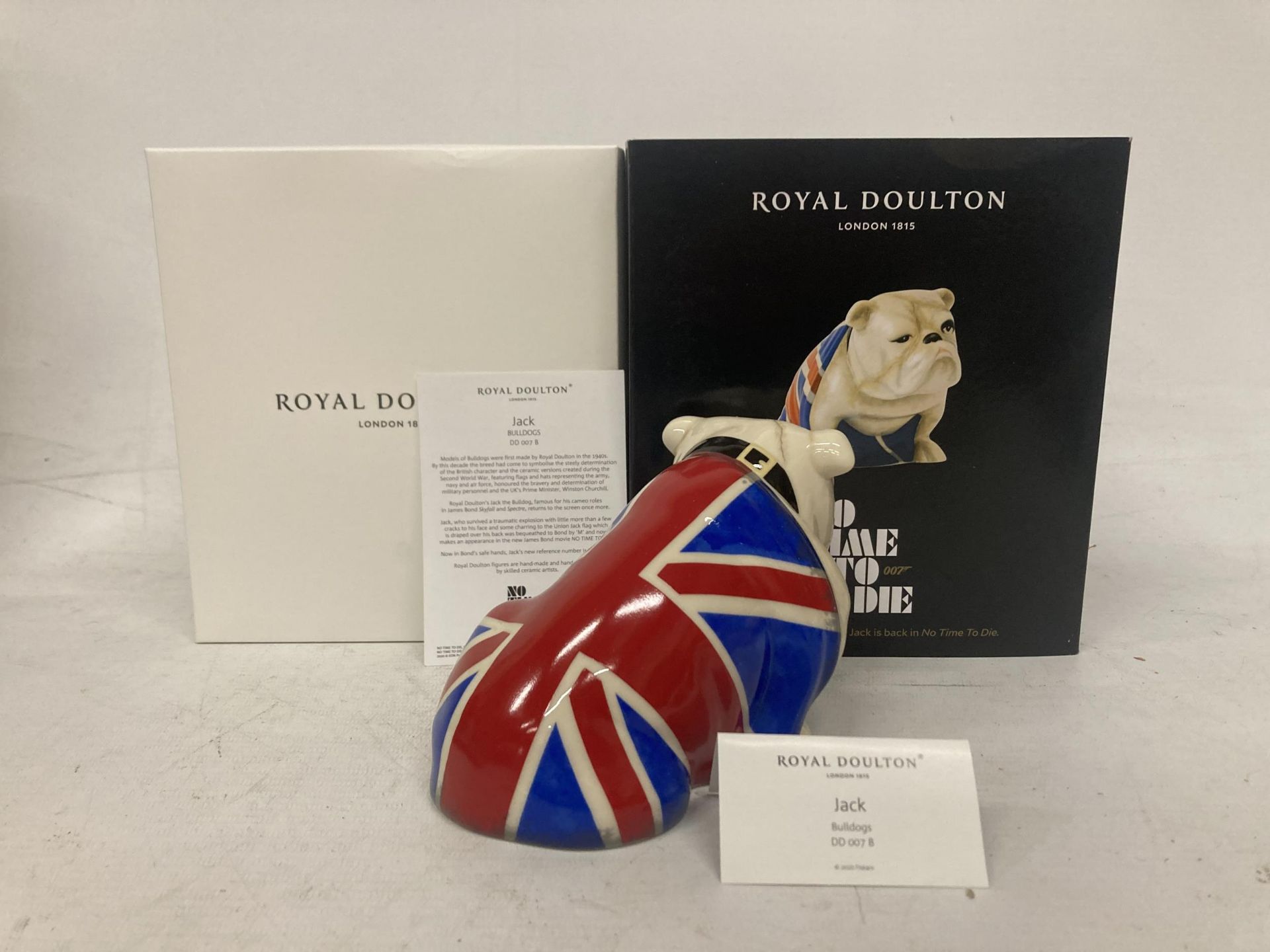 A ROYAL DOULTON JAMES BOND NO TIME TO DIE UNION JACK BULLDOG - Image 3 of 4