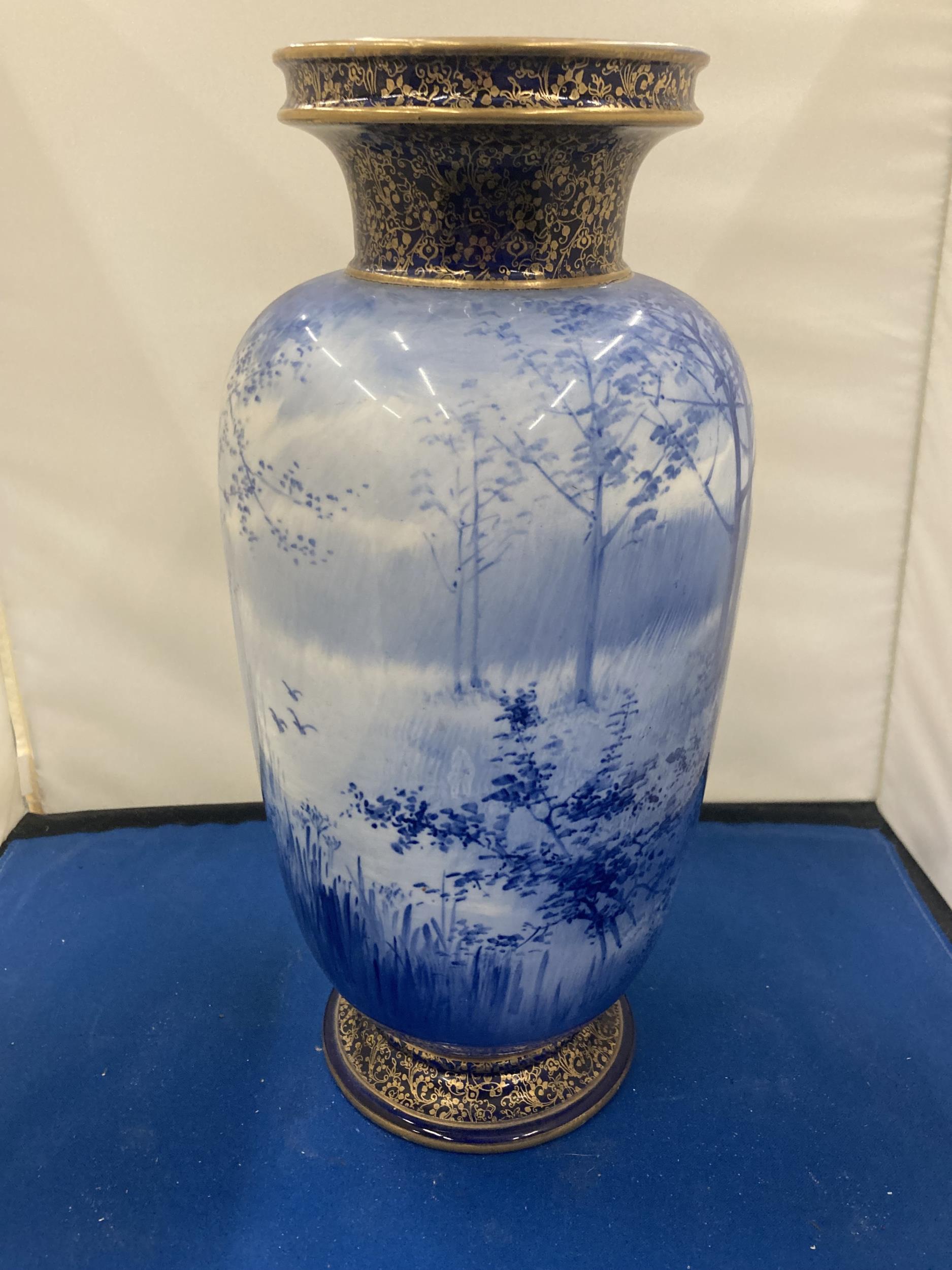 A DOULTON BURSLEM VASE WITH GILDED TOP AND BASE HEIGHT APPROX 29CM