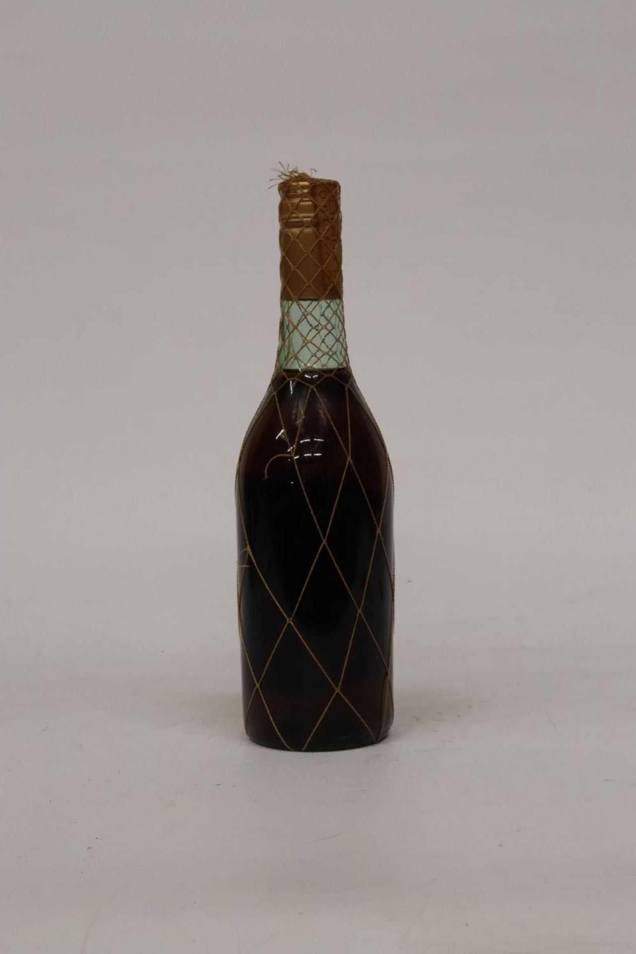 A 75 CL BOTTLE OF TERRY 1900 BRANDY - Image 2 of 2