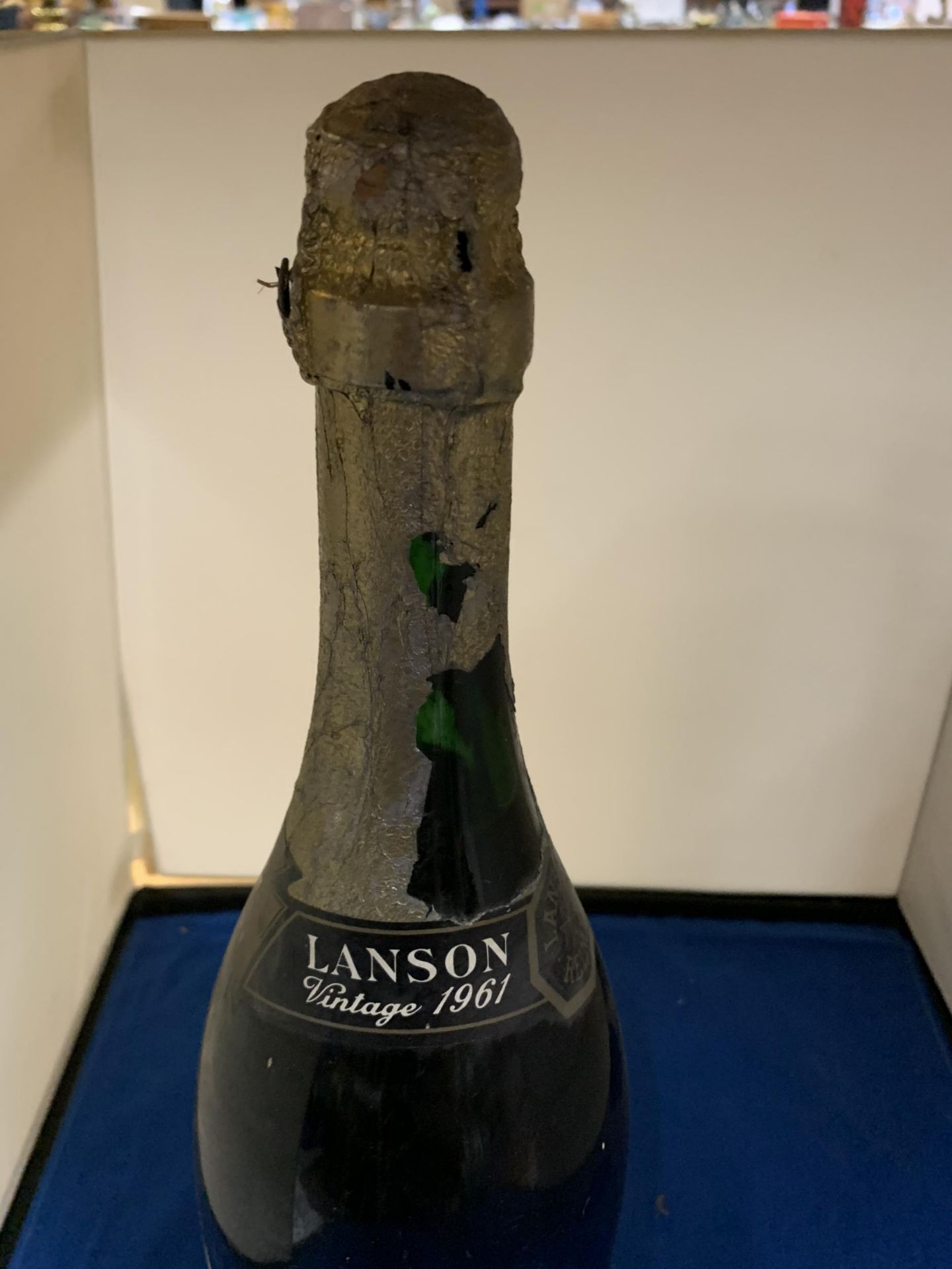 A MAGNUM OF 1961 LANSON REIMS BRUT CHAMPAGNE - Bild 3 aus 3