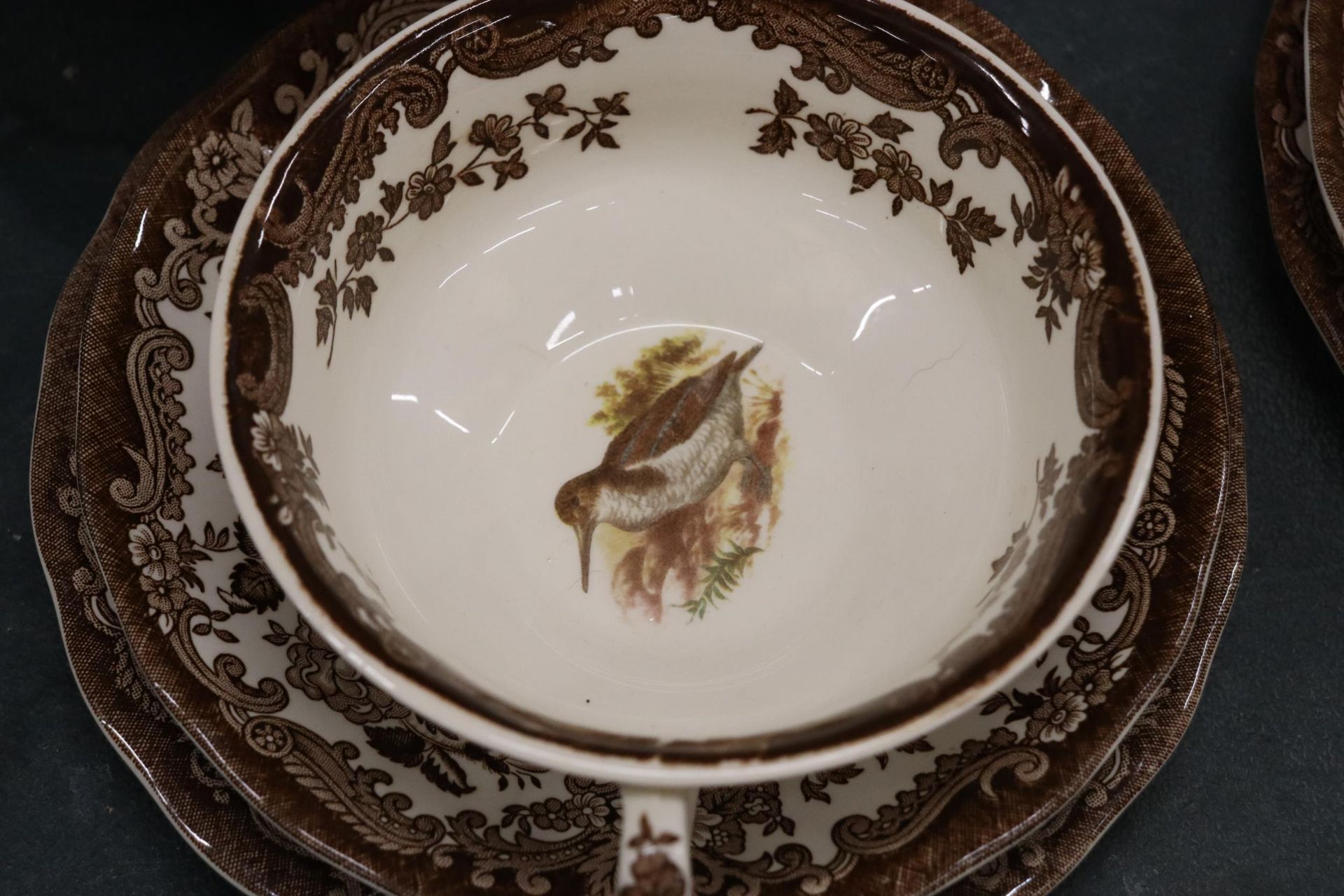 A ROYAL WORCESTER, PALISSY, 'GAME SERIES' DINNER SERVICE TO INCLUDE LIDDED SERVING TUREENS, - Image 5 of 20