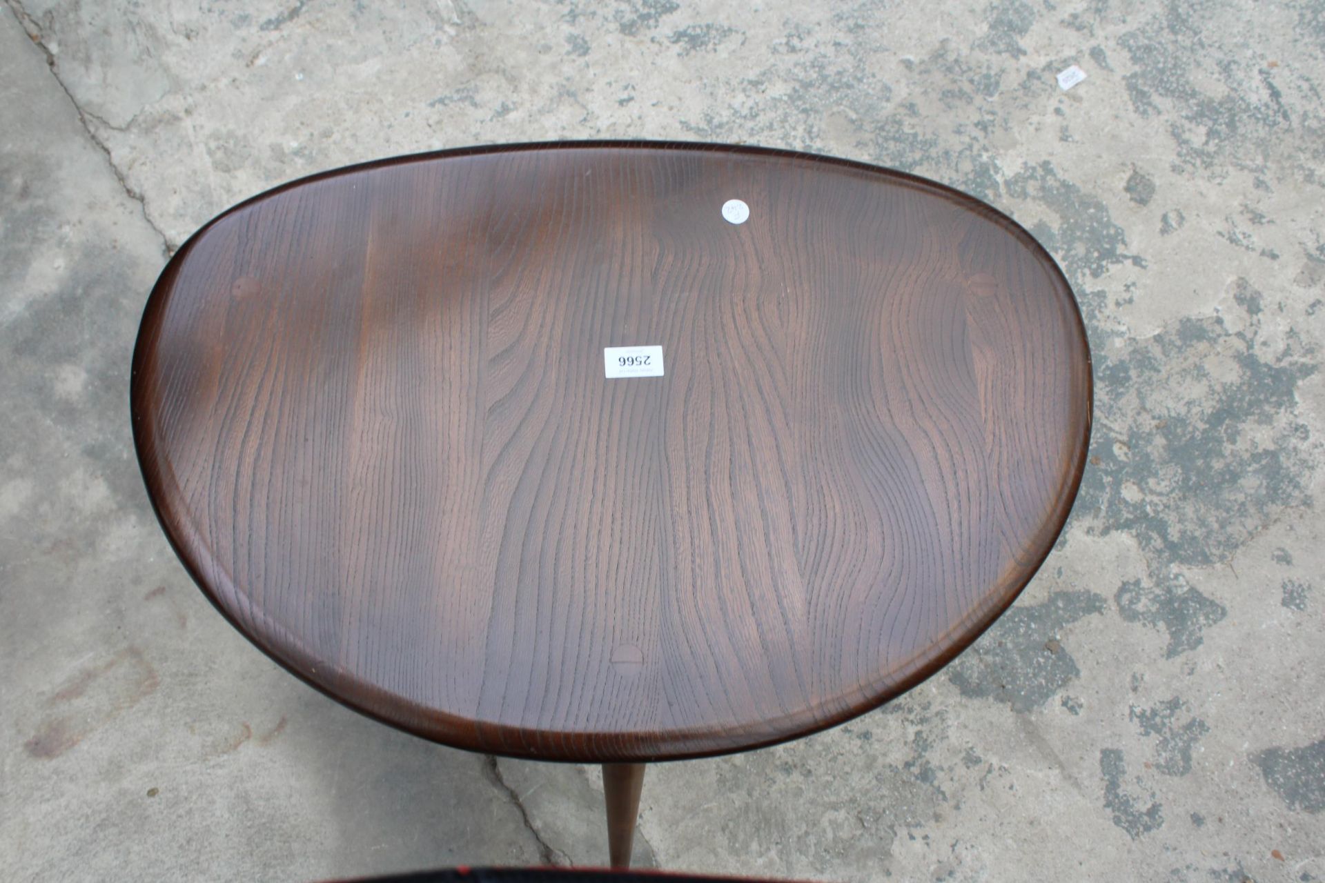 AN ERCOL PEBBLE COFFEE TABLE - Image 3 of 3