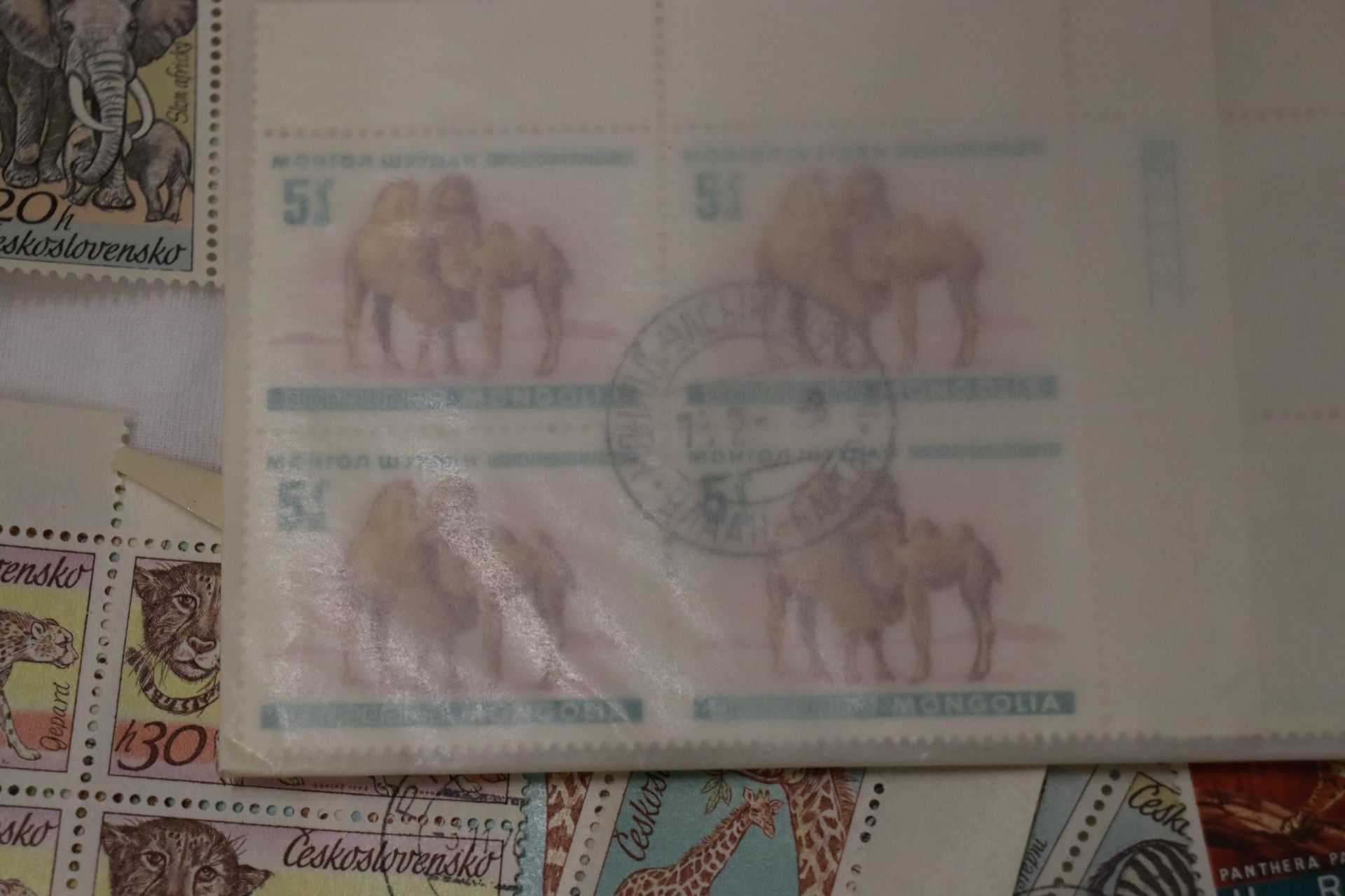 A COLLECTION OF BLOCKS OF STAMPS - Image 7 of 10