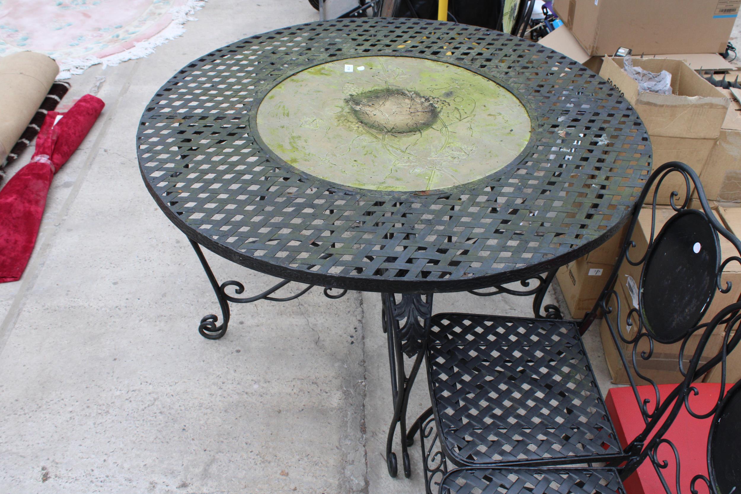 A METAL PATIO SET COMPRISING OF A ROUND TABLE AND FOUR CHAIRS - Image 3 of 3