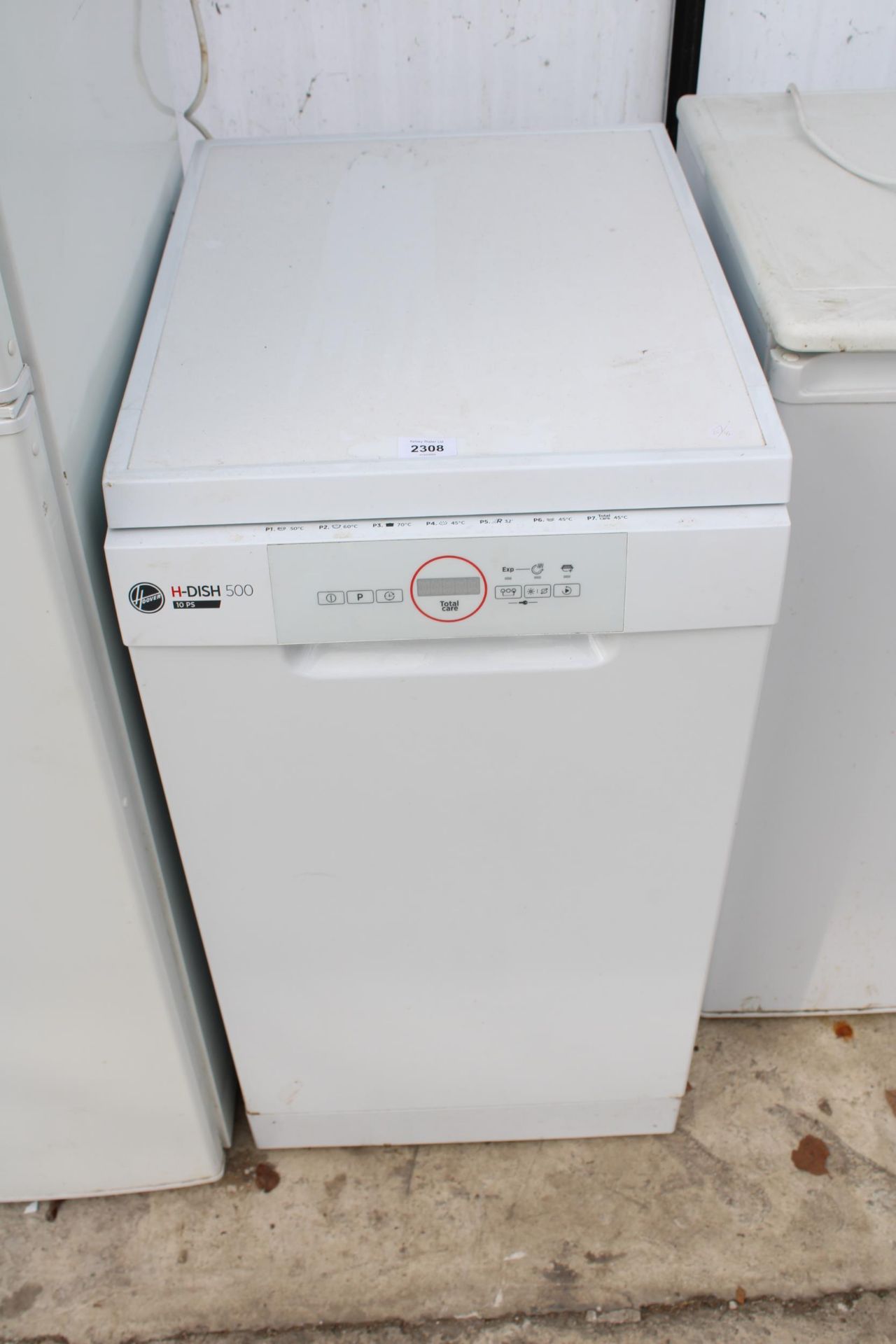 A WHITE HOOVER SLIM LINE DISH WASHER