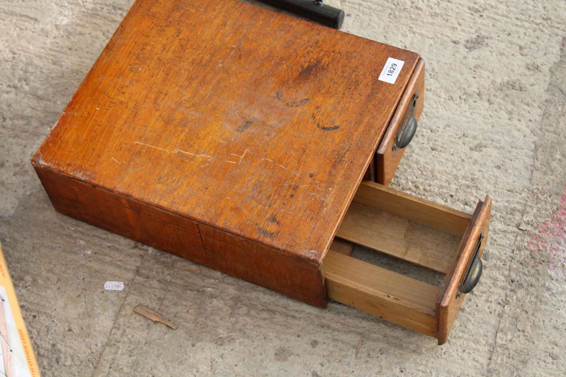 A TWO DRAWER VINTAGE OAK INDEX CABINET - Image 2 of 2