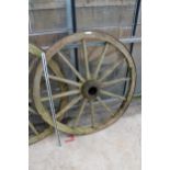 A VINTAGE WOODEN AND METAL BANDED CART WHEEL (D:120CM)