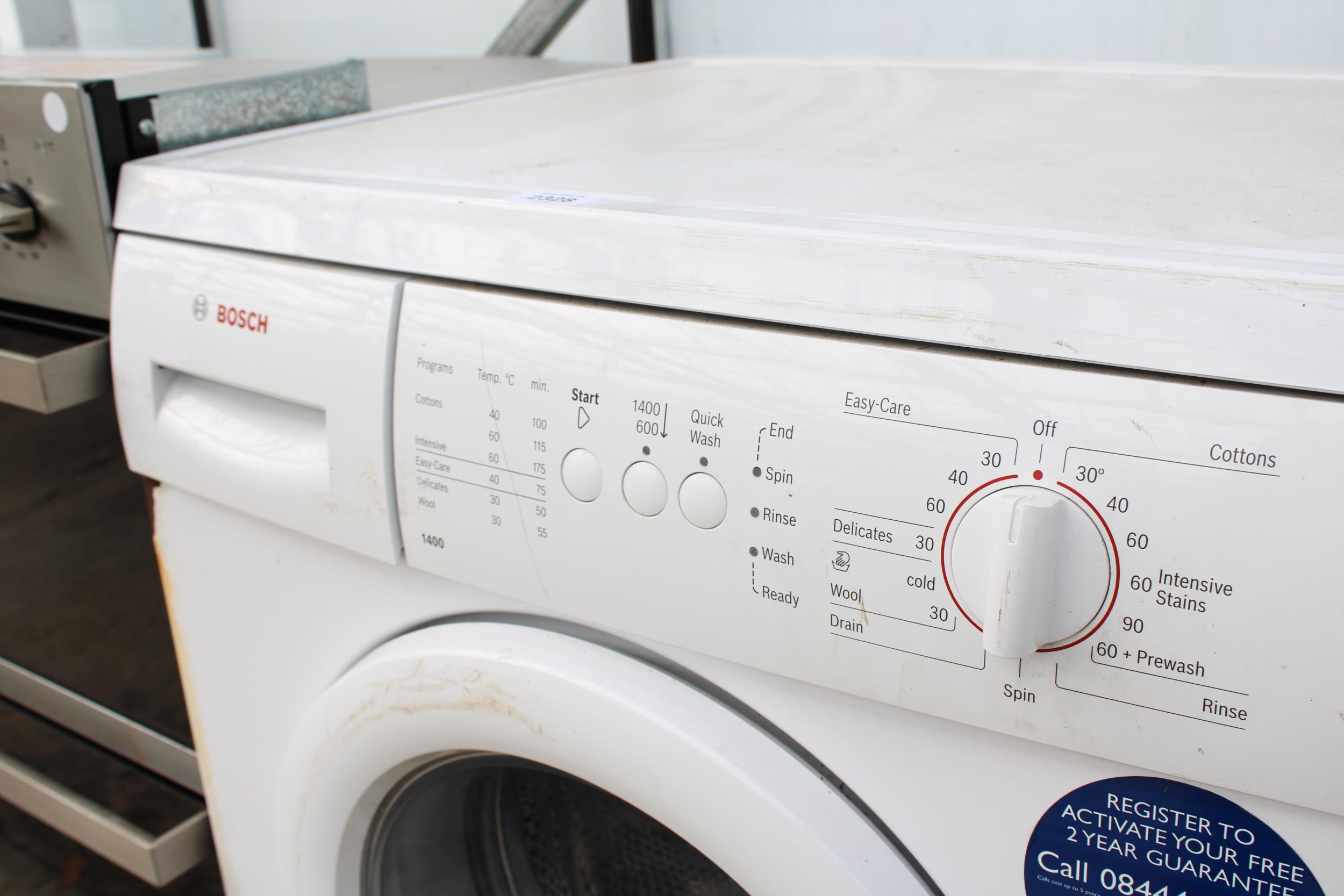 A WHITE BOSCH WASHING MACHINE - Image 2 of 3