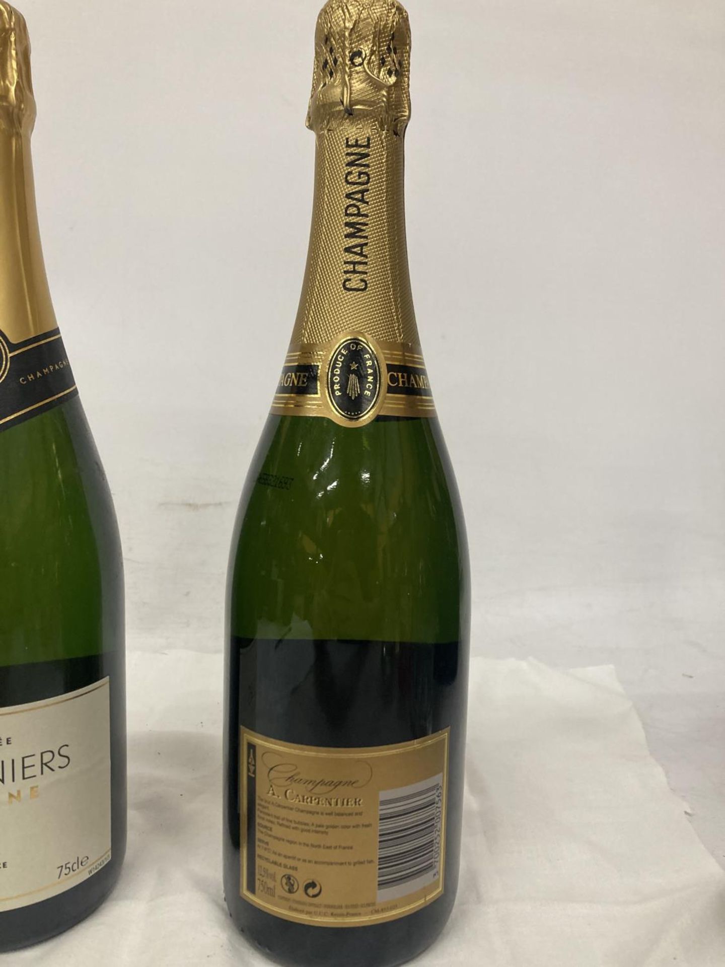 TWO 75CL BOTTLES OF CHAMPAGNE TO INCLUDE A. CARPENTIER AND LES PIONNIERS - Image 4 of 5