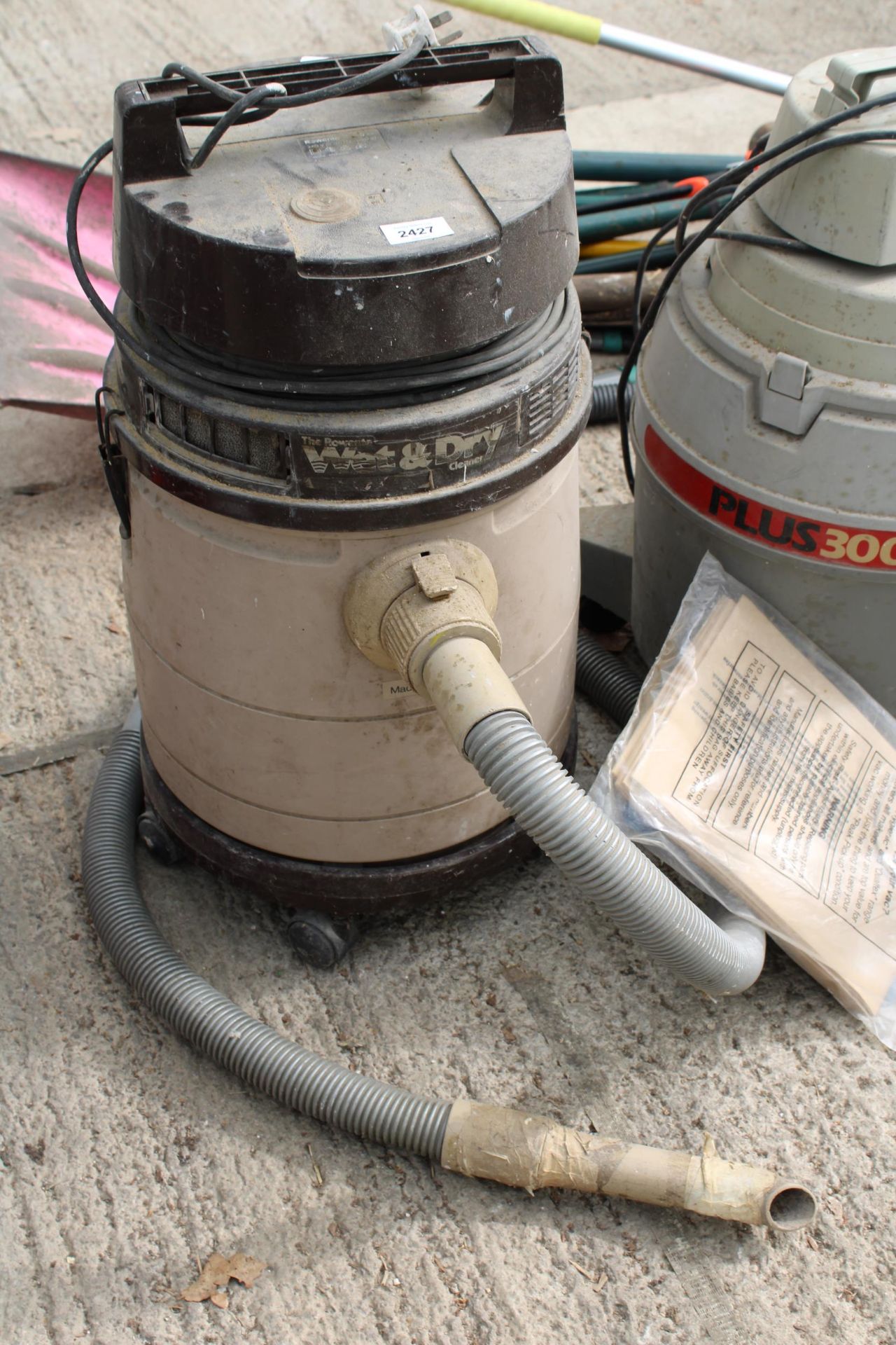 TWO WET/DRY VACUUM CLEANERS - Image 2 of 3