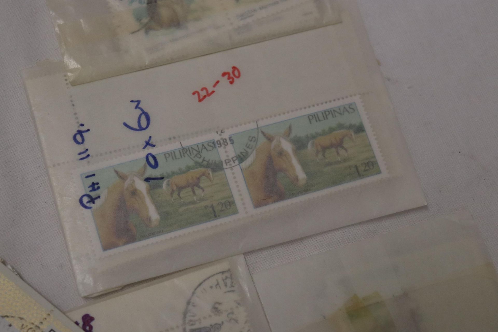 A COLLECTION OF ANIMAL STAMPS - Image 6 of 11