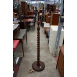 A MID 20TH CENTURY BARLEY TWIST STANDARD LAMP