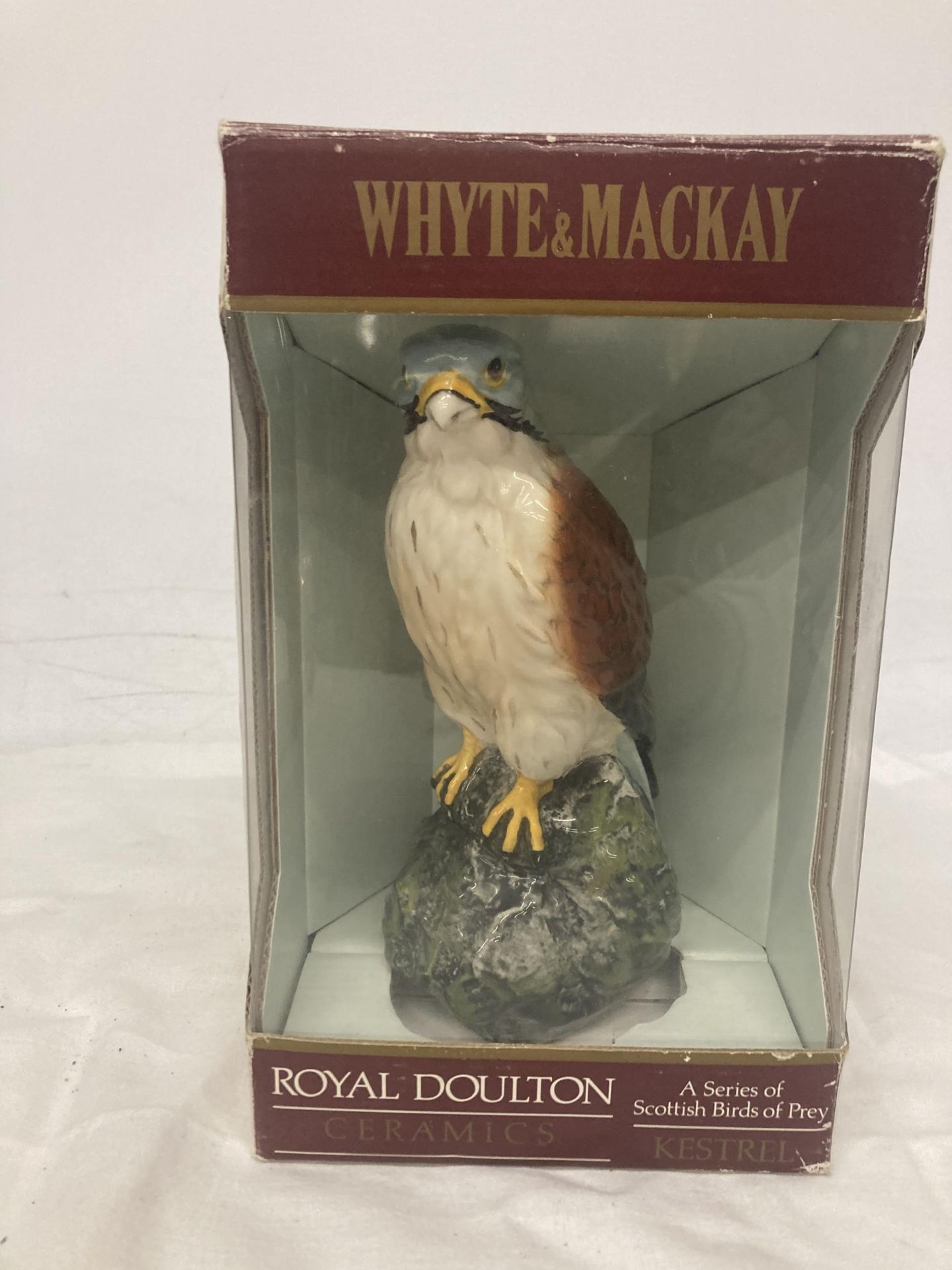 A WHYTE & MACKAY ROYAL DOULTON KESTREL