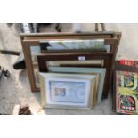 AN ASSORTMENT OF VARIOUS FRAMED PICTURES AND PRINTS