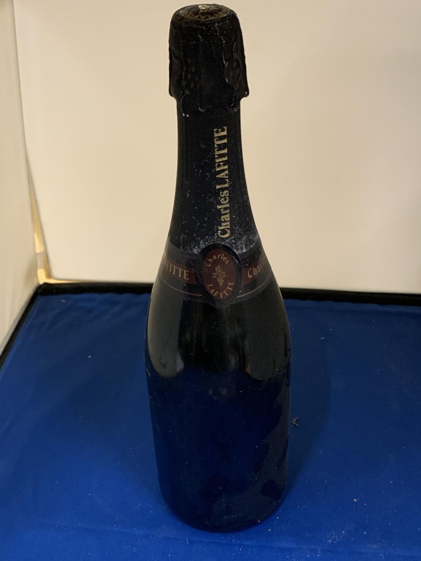 A BOTTLE OF CHARLES LAFITTE TETE DE CUVEE CHAMPAGNE - Image 4 of 4