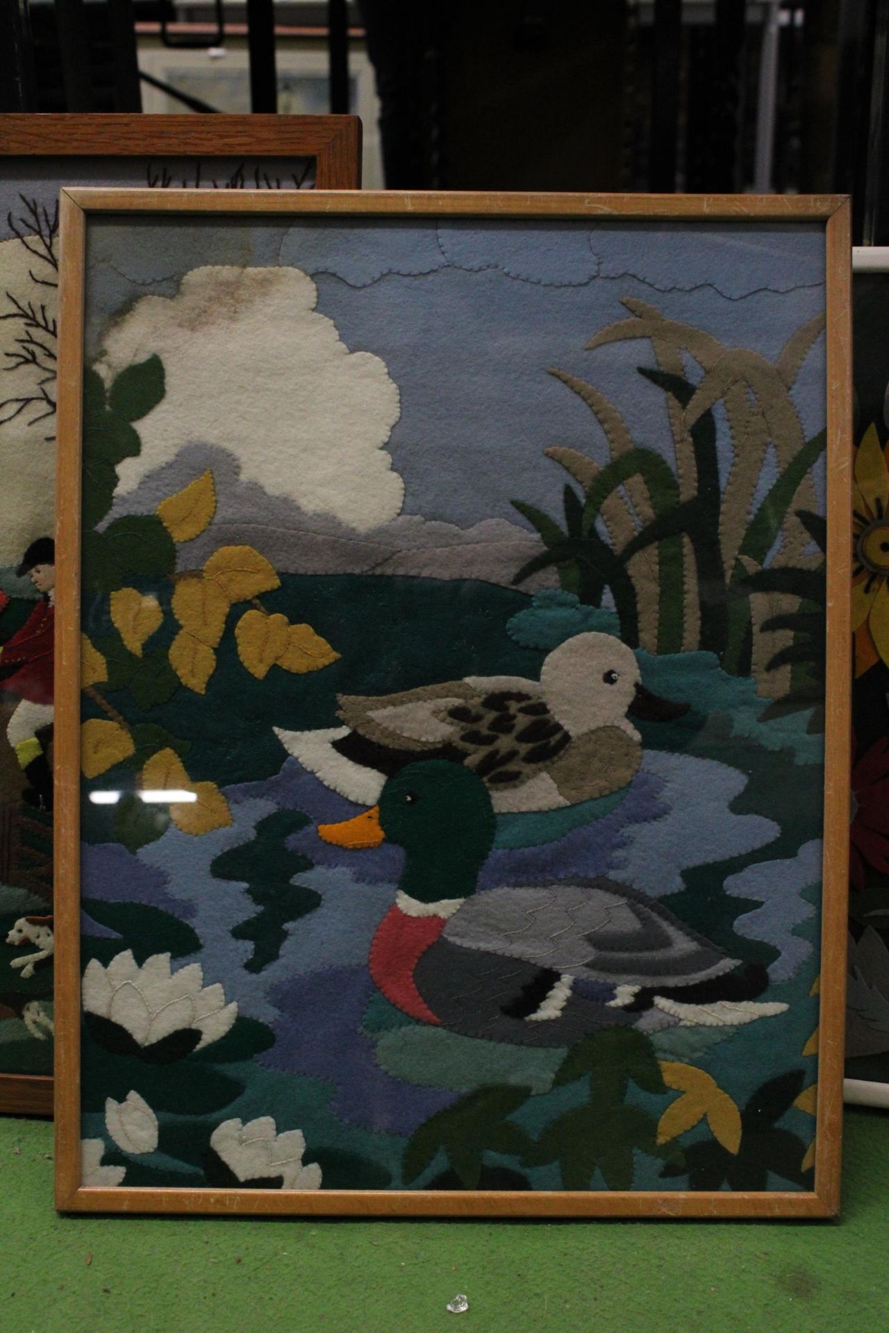 THREE FELT PICTURES TO INCLUDE A HUNTING SCENE, DUCKS AND FLOWERS - Image 2 of 4