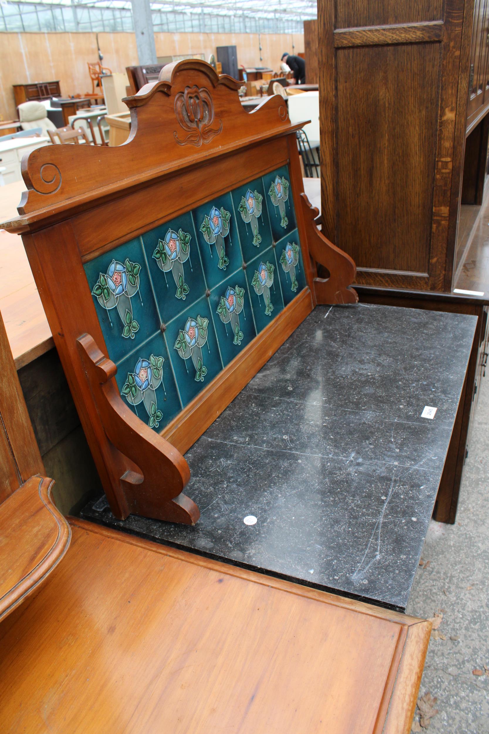 A VICTORIAN SATINWOOD DRESSING CHEST AND MARBLE TOP WASHSTAND - Image 4 of 6