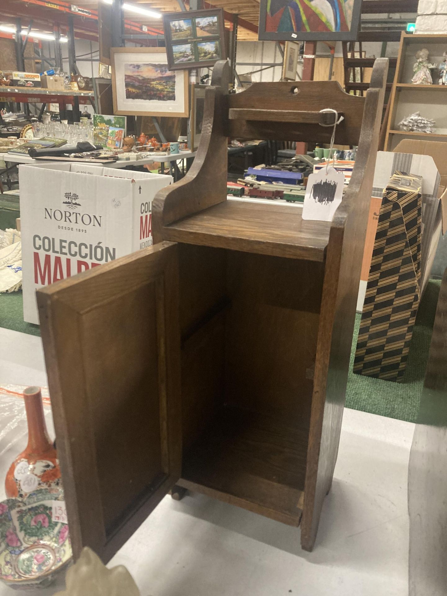 A VINTAGE OAK SMOKERS CABINET WITH CARVED DOOR - Image 3 of 3