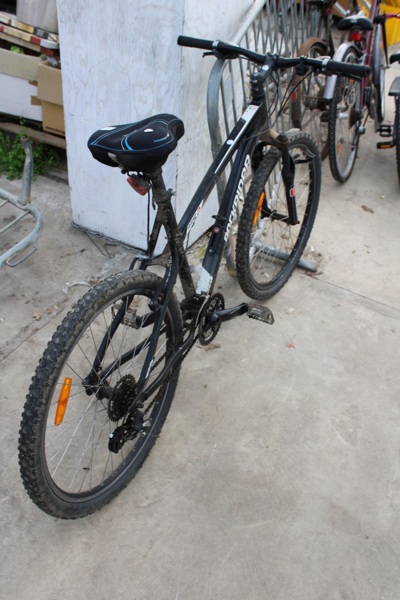 A ROCKRIDER RRS2 MOUNTAIN BIKE WITH FRONT SUSPENSION AND 24 SPEED SHIMANO GEAR SYSTEM - Image 2 of 4