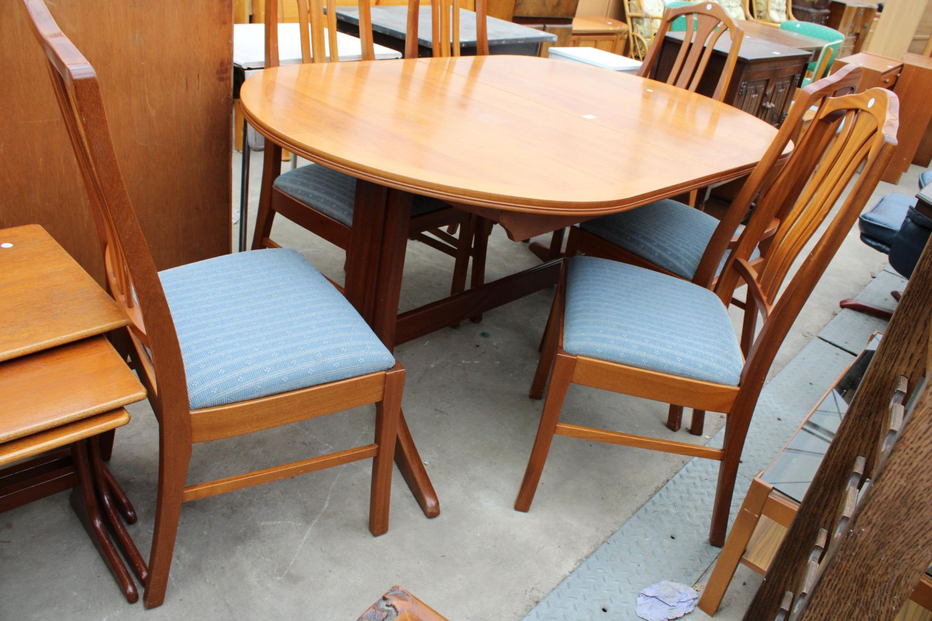 A NATHAN RETRO TEAK EXTENDING DINING TABLE 64" X 41" (LEAF 18") ON WHALE FIN LEGS AND SIX DINING - Image 2 of 5