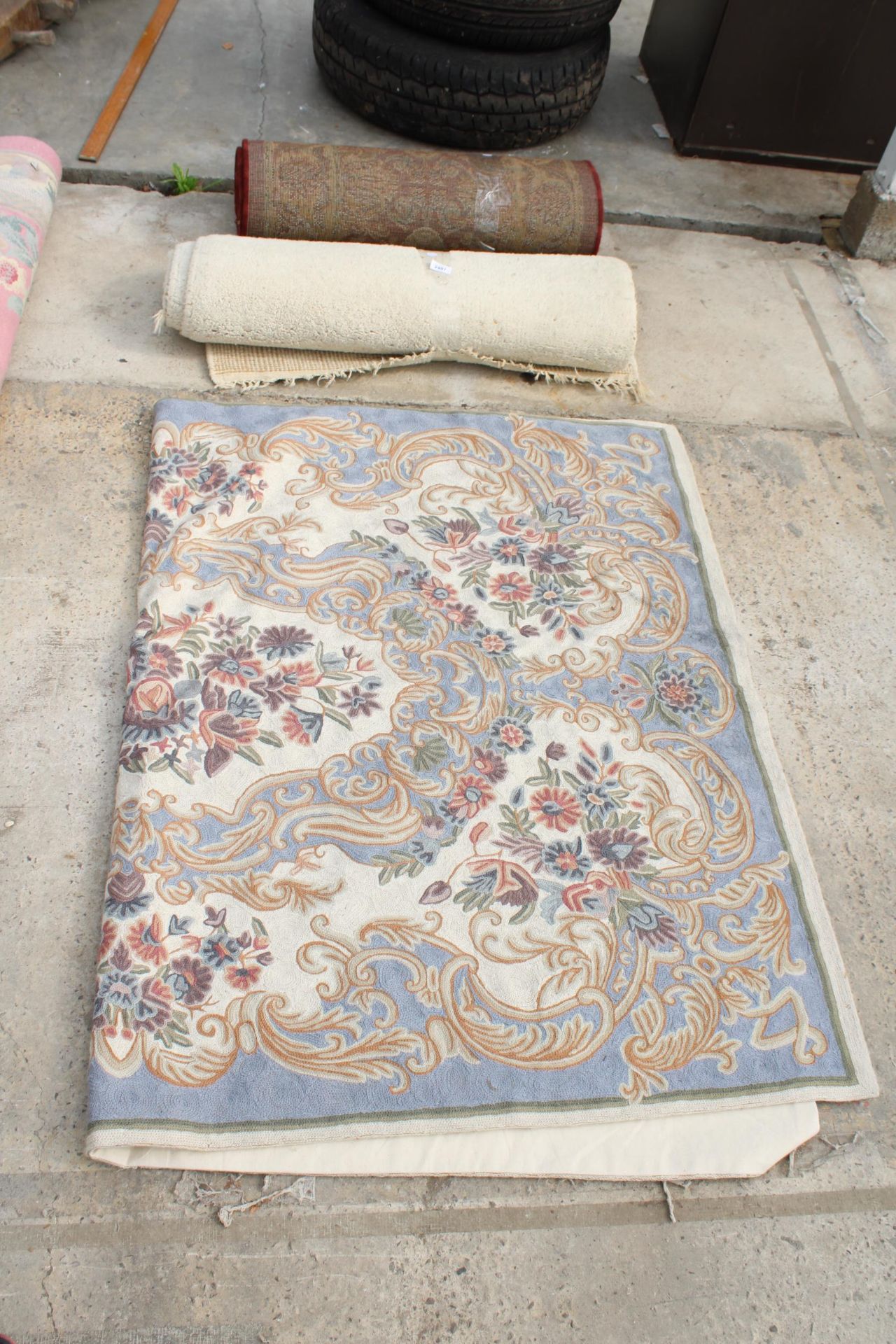 THREE VARIOUS SMALL RUGS - Image 3 of 3